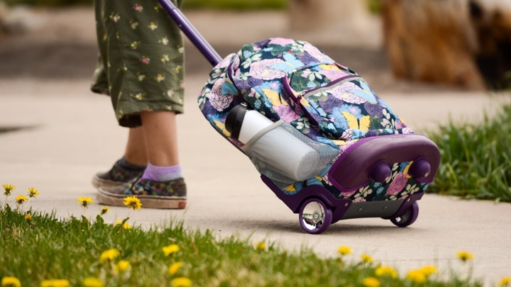 راهنمای خرید کوله پشتی برای فرزندان و والدین