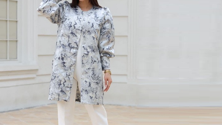 استایلی فراموش نشدنی با مانتو کتی طرح دار