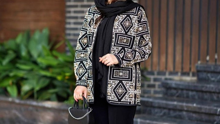 مانتوهای کتی با رنگ سفید و مشکی