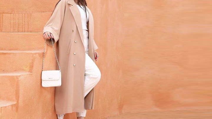 مانتو کتی بلند برای افرادی که دوست دارند قد بلند تر یا لاغرتر به نظر برسند مانتو کتی بلند برای افرادی که دوست دارند قد بلند تر یا لاغرتر به نظر برسند