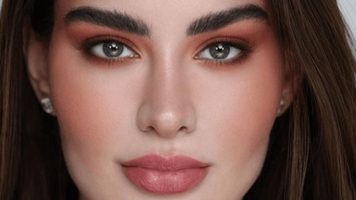 چشم‌هایتان را خاص آرایش کنید