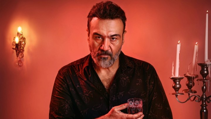 معرفی سریال «گردن زنی» (داستان، زمان پخش و بازیگران) + تیزر معرفی سریال «گردن زنی» (داستان، زمان پخش و بازیگران) + تیزر