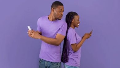 رفتار با همسر حسود و حساس چگونه باید باشد؟