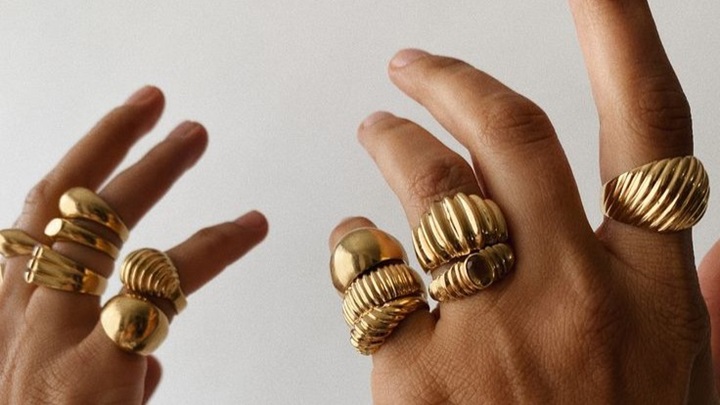 انگشتر پهن طلا مدل پیچی