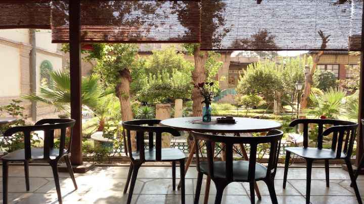 کافه موزه مقدم کافه موزه مقدم