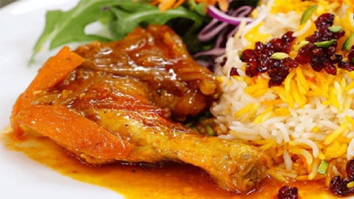 مراحل تهیه مرغ ربی رستورانی مراحل تهیه مرغ ربی رستورانی