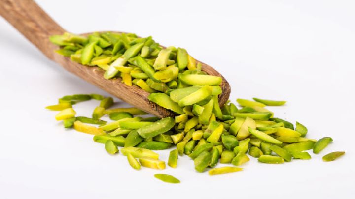 خلال پسته خانگی خلال پسته خانگی