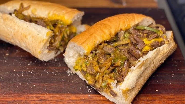 ساندویچ گوشت و قارچ