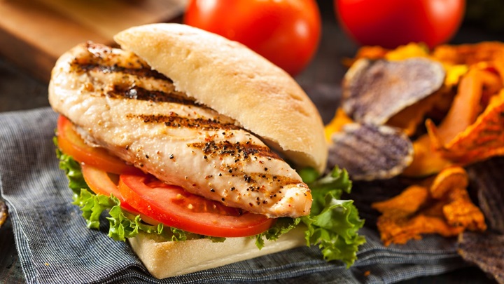 ساندویچ مرغ گریل