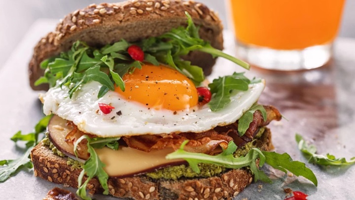 ساندویچ تخم مرغ