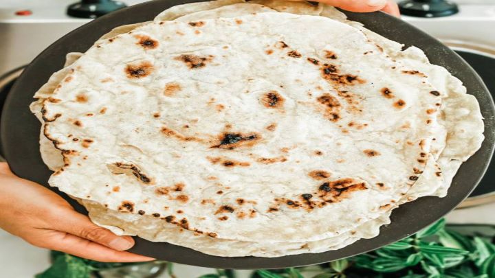 فوت و فن پخت نان لواش خانگی فوت و فن پخت نان لواش خانگی