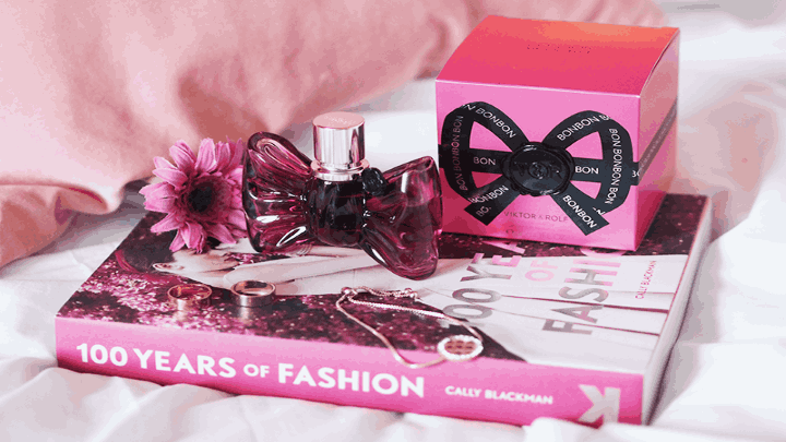 عطر شیرین محبوب زنانه عطر شیرین محبوب زنانه