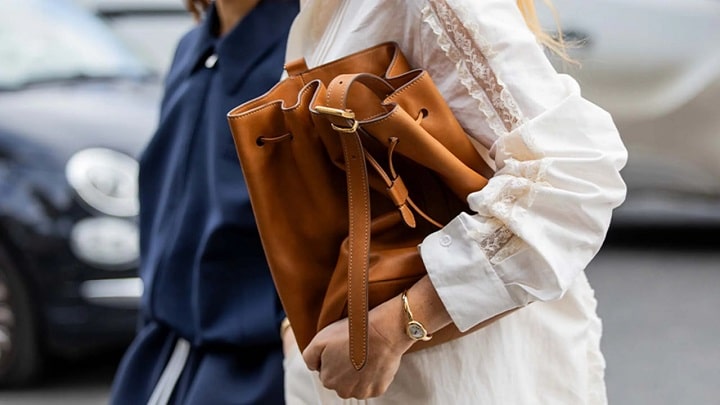 کیف ساده روزانه؛ رنگ عسلی خاص