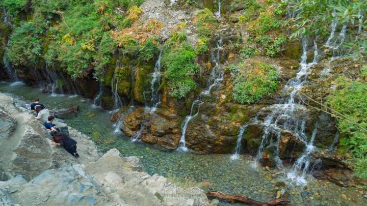 سفر به روستای ارنگه سفر به روستای ارنگه