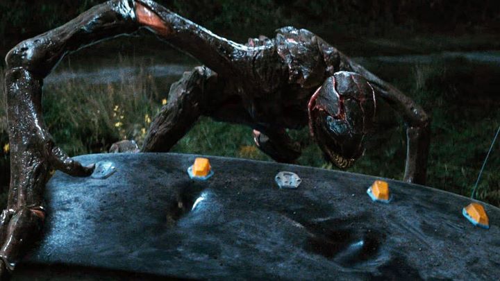 یک مکان ساکت (A Quiet Place) از بهترین فیلمهای هیولایی قرن 21 یک مکان ساکت (A Quiet Place) از بهترین فیلمهای هیولایی قرن 21