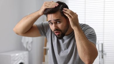 خارش و شوره سر را با سرکه سیب از بین ببرید