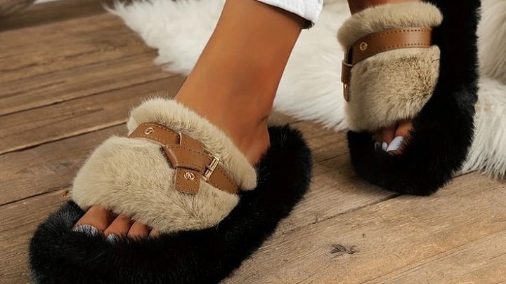 صندل‌های خزدار؛ راحتی را با استایل ترکیب کنید