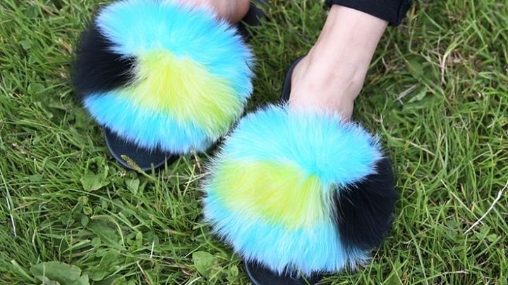 صندلهای خزدار؛ انتخابی شیک برای خانمهای مدگرا صندلهای خزدار؛ انتخابی شیک برای خانمهای مدگرا