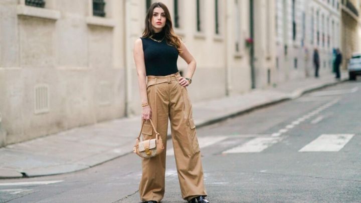 شلوارهای پاییزی با رنگ‌های گرم و خاکی