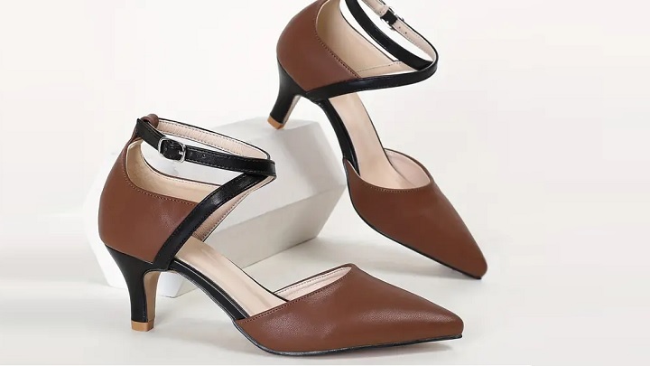 کفش‌های مجلسی کرم و قهوه‌ای با جزئیات زیبا و چشم‌نواز