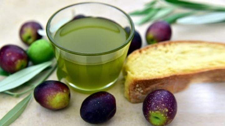 آموزش روغن گیری زیتون با حرارت دادن