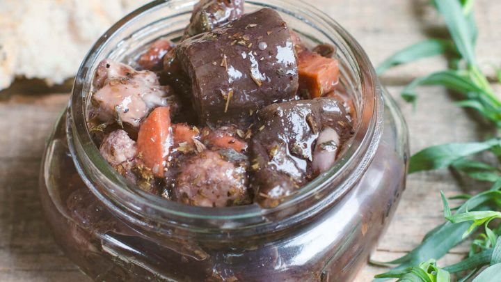 نکات و فوت و فن‌های تهیه ترشی بادمجان با رب انار و زرشک