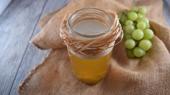 نکات و فوت و فن‌های تهیه سرکه با تفاله انگور
