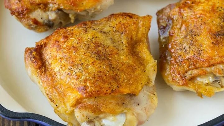 طعم دلنشین شیراز را با مرغ شیرازی خانگی تجربه کنید