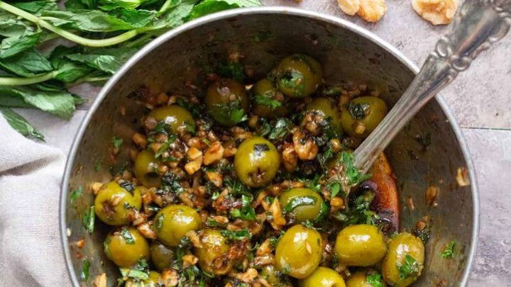 رسپی یک چاشنی خوشمزه در کنار غذاها رسپی یک چاشنی خوشمزه در کنار غذاها