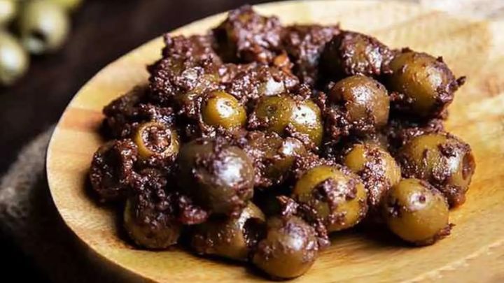 نکات مهم و فوت و فنهای طرز تهیه زیتون پرورده با رب آلو نکات مهم و فوت و فنهای طرز تهیه زیتون پرورده با رب آلو