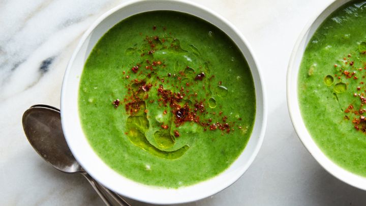 مراحل تهیه آش اسفناج مراحل تهیه آش اسفناج