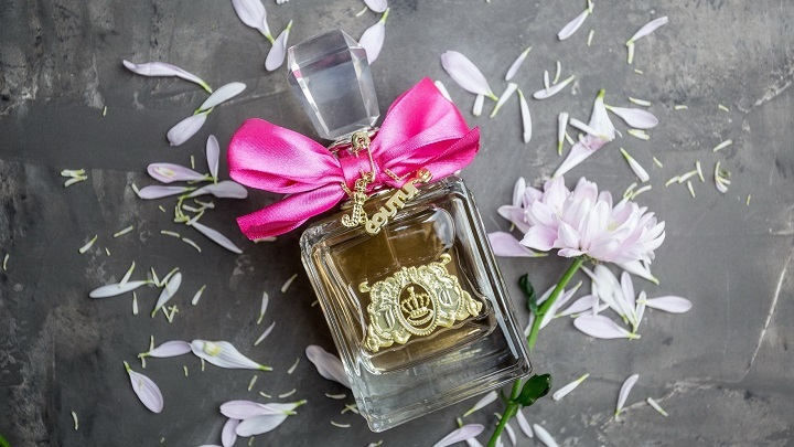 عطرهای زنانه با ماندگاری بالا