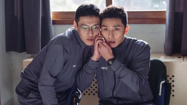 دوندههای نیمهشب (Midnight Runners) از بهترین فیلم و سریالهای پارک سو جون دوندههای نیمهشب (Midnight Runners) از بهترین فیلم و سریالهای پارک سو جون