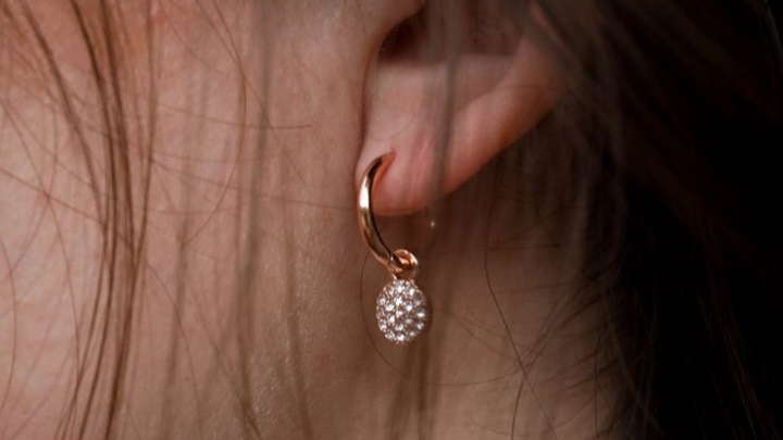 گوشواره‌های رینگی طلا؛ مدرن و شیک