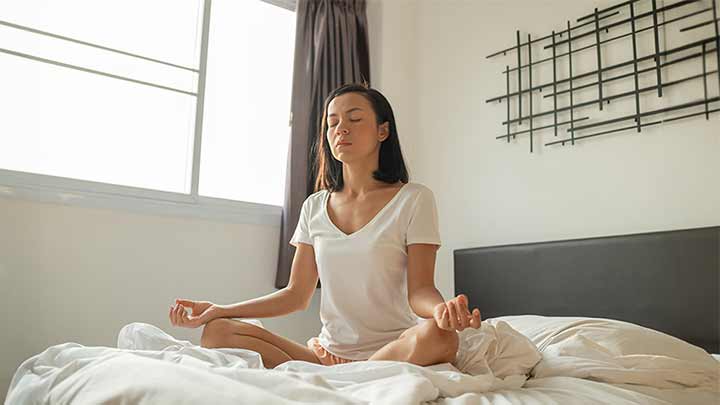 نکاتی برای شروع تمرین مدیتیشن صبحگاهی نکاتی برای شروع تمرین مدیتیشن صبحگاهی