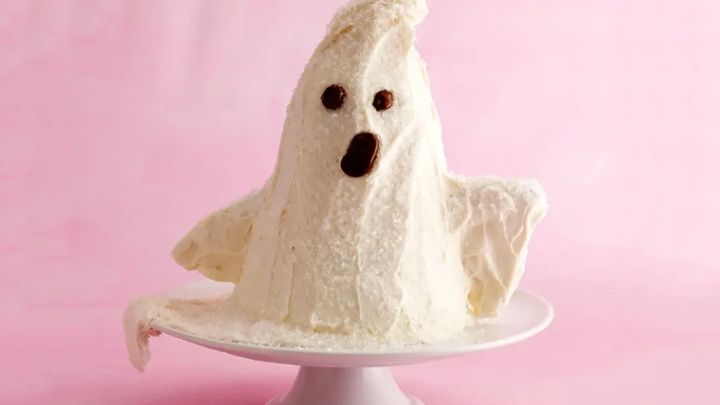 کیک روح؛ یک فینگرفود بامزه برای هالووین کیک روح؛ یک فینگرفود بامزه برای هالووین