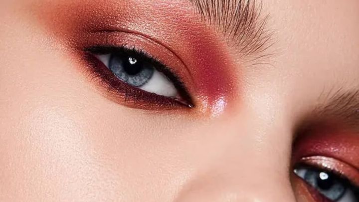 15 طرح مدرن با سایه چشم صورتی 15 طرح مدرن با سایه چشم صورتی