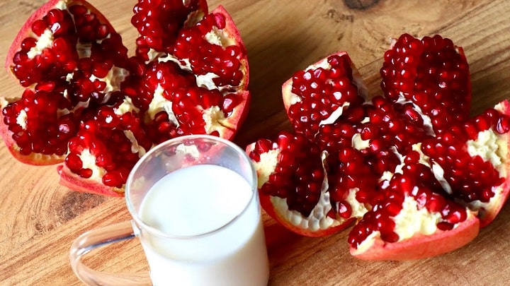 با این تکنیکها لبهایتان را سرخ کنید با این تکنیکها لبهایتان را سرخ کنید