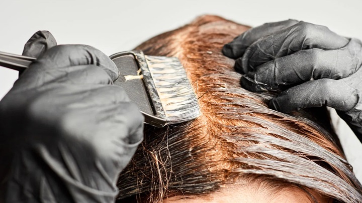 روش‌های بازگرداندن موی رنگ شده به حالت اول