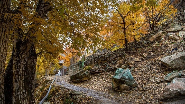 سفر پاییزی به روستای آهار تهران