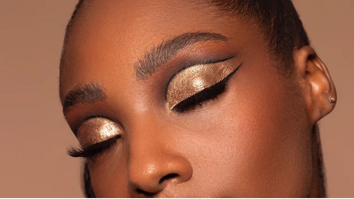 انواع مدل سایه چشم شاین دار