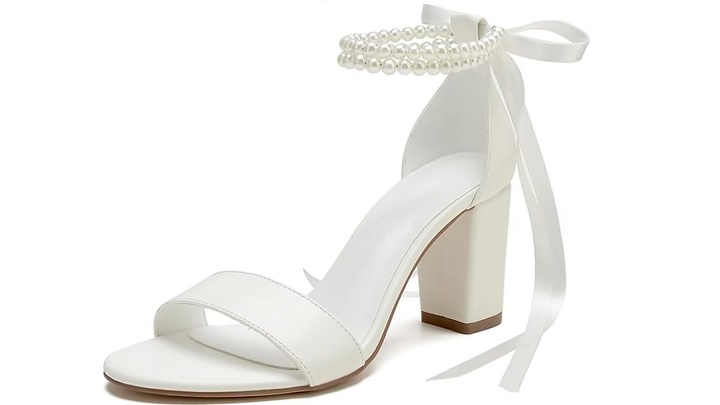 کفش‌های عروس ساده: زیبا و بادوام برای روز عروسی