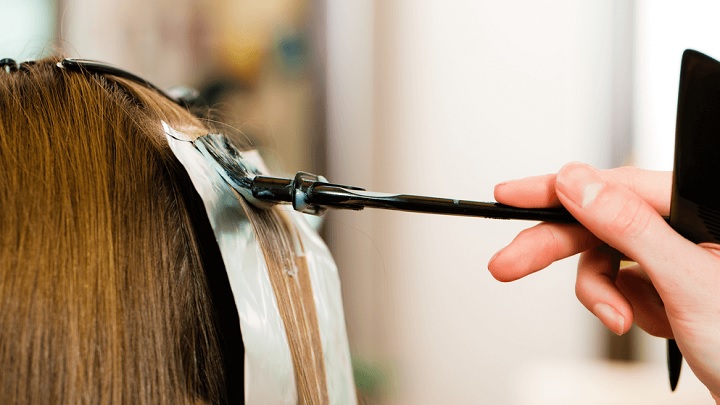 با فویل موهایتان را مش کنید