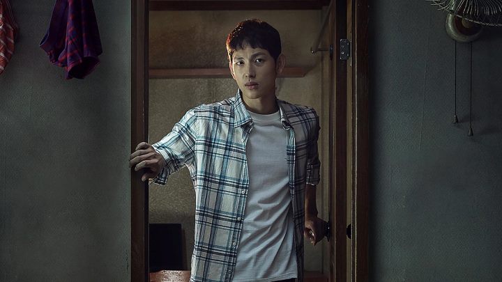 غریبههایی از جهنم (Strangers from Hell) یا جهنم یعنی دیگران (Hell Is Other People) از بهترین فیلم و سریالهای ایم شی وان غریبههایی از جهنم (Strangers from Hell) یا جهنم یعنی دیگران (Hell Is Other People) از بهترین فیلم و سریالهای ایم شی وان