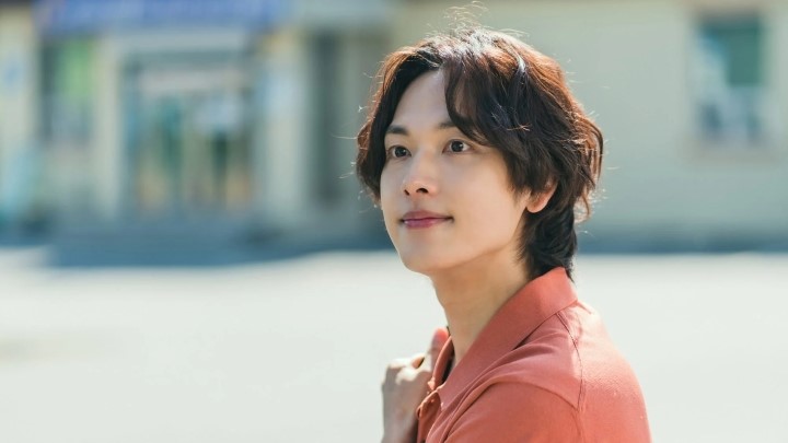 تابستان درخشان (Summer Strike) از بهترین فیلم و سریالهای ایم شی وان تابستان درخشان (Summer Strike) از بهترین فیلم و سریالهای ایم شی وان