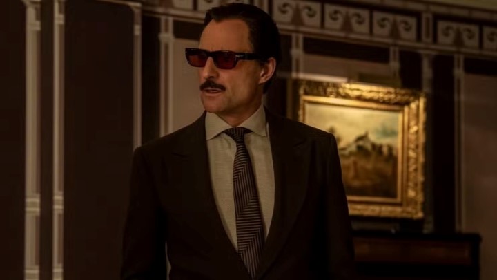 تصویر متفاوت کارماین فالکون؛ نقد و بررسی قسمت چهارم سریال پنگوئن (The Penguin) تصویر متفاوت کارماین فالکون؛ نقد و بررسی قسمت چهارم سریال پنگوئن (The Penguin)