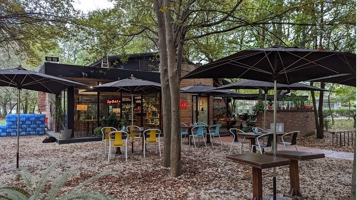 کافه کتاب سایه رشت کافه کتاب سایه رشت