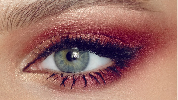زیباترین رنگهای سایه برای چشم سبز زیباترین رنگهای سایه برای چشم سبز