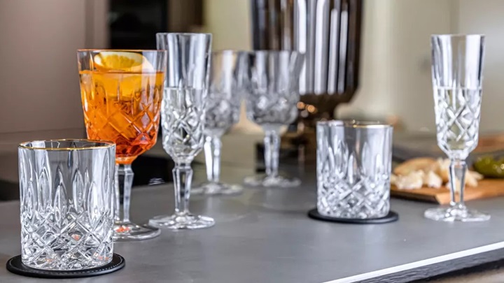 چه ظروفی را در ماشین ظرفشویی قرار ندهیم؟