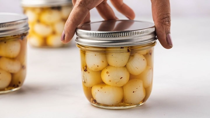 نکات مهم در خصوص تهیه ترشی پیاز سفید